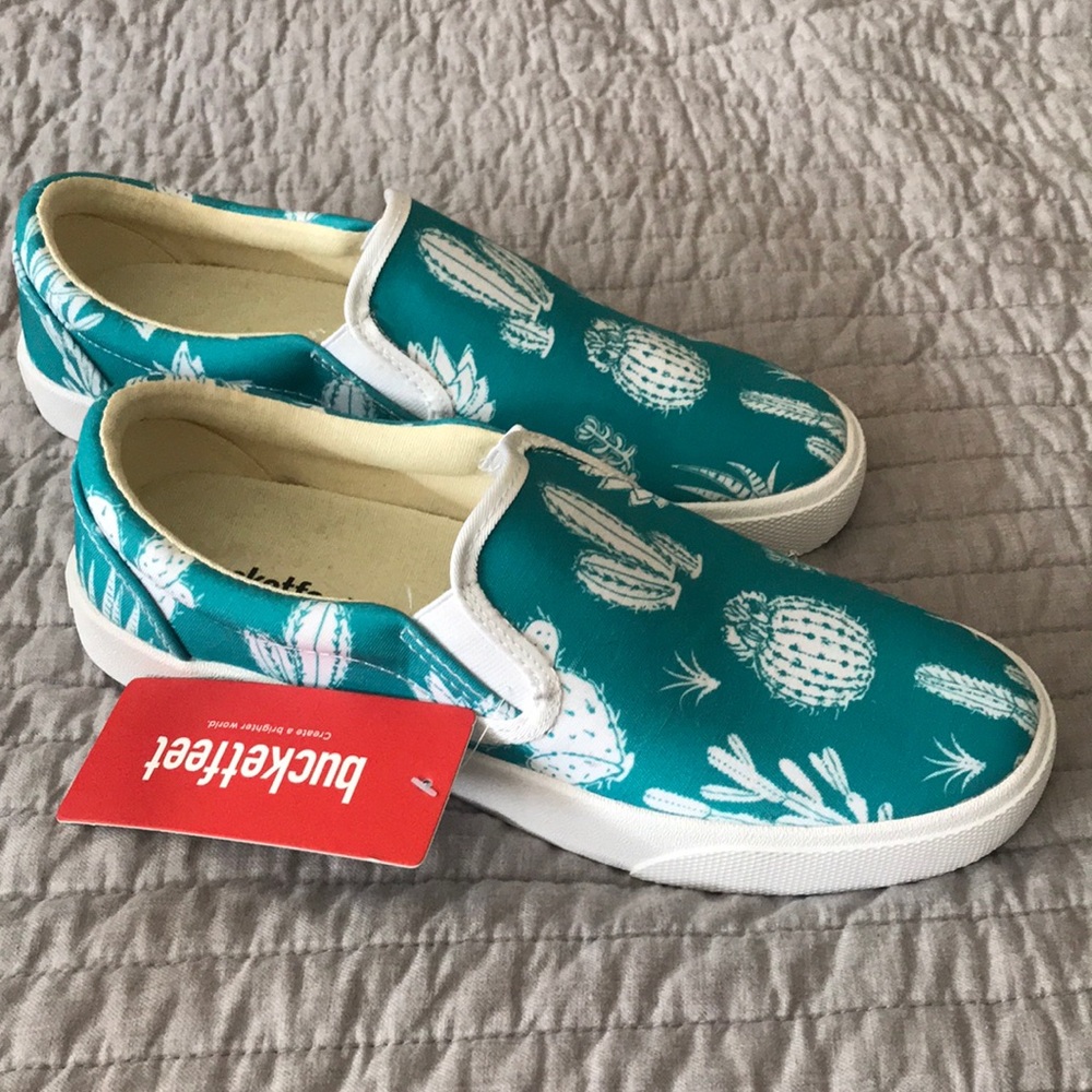 Bucketfeet Cactus Print Slip On shoes